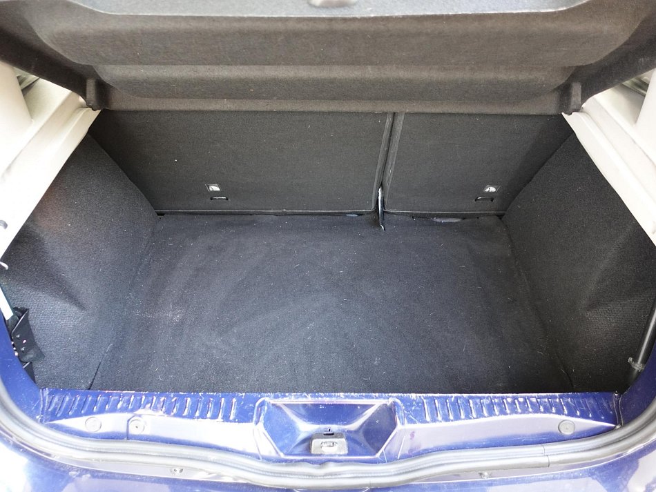 Dacia Sandero 1.0i 