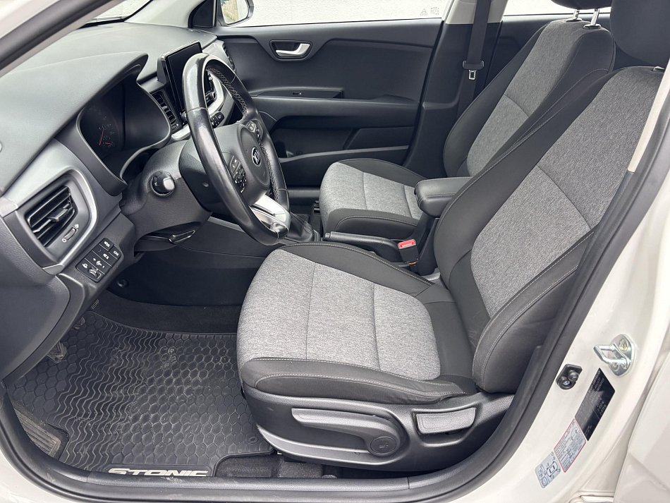 Kia Stonic 1.2i 