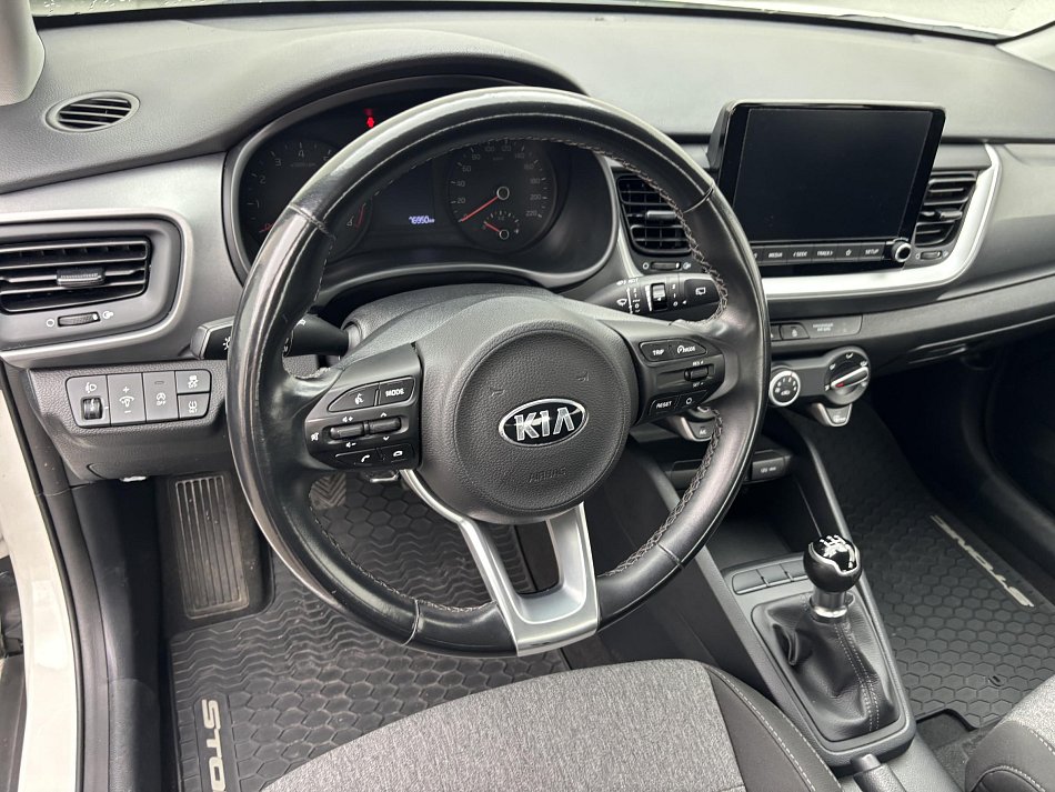 Kia Stonic 1.2i 
