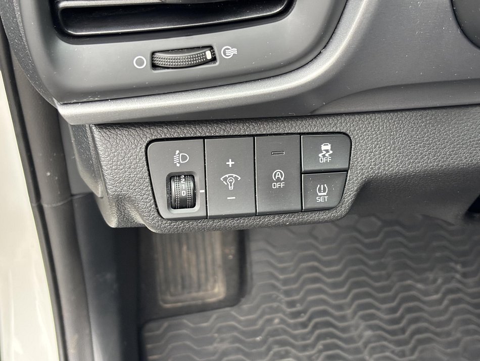 Kia Stonic 1.2i 