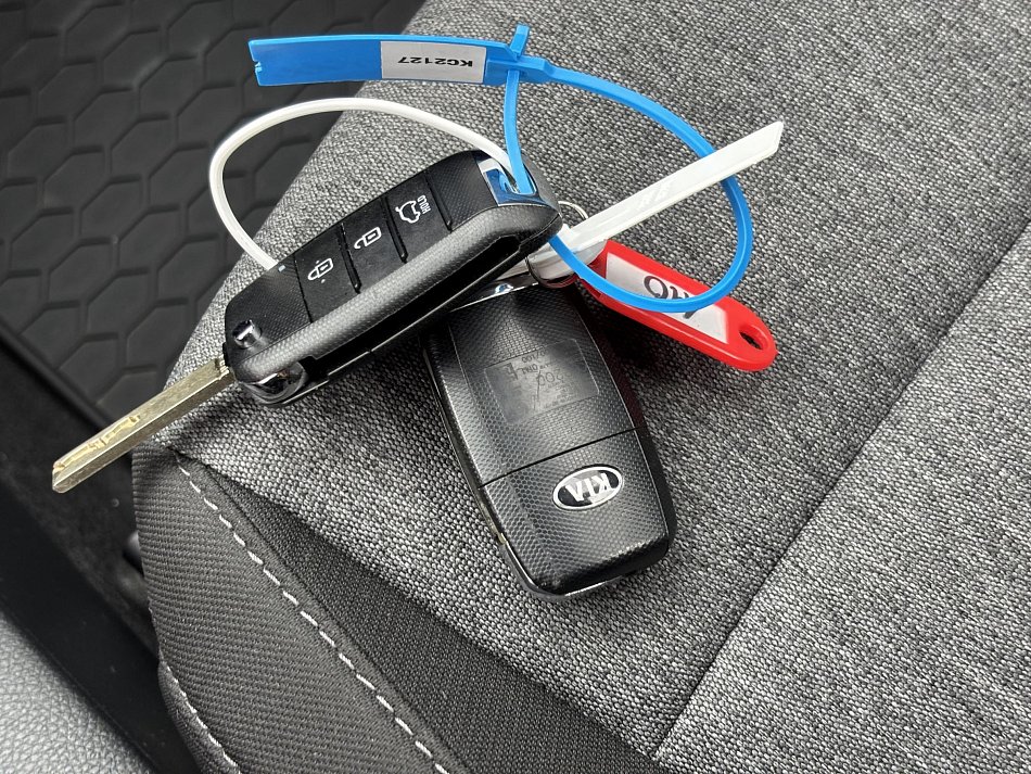 Kia Stonic 1.2i 