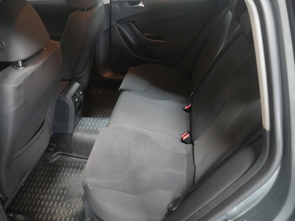 Volkswagen Passat 2.0 TDI 