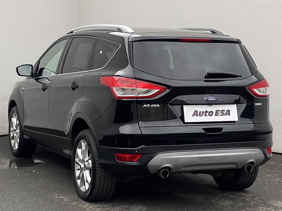Ford Kuga 1.5 EB Titanium
