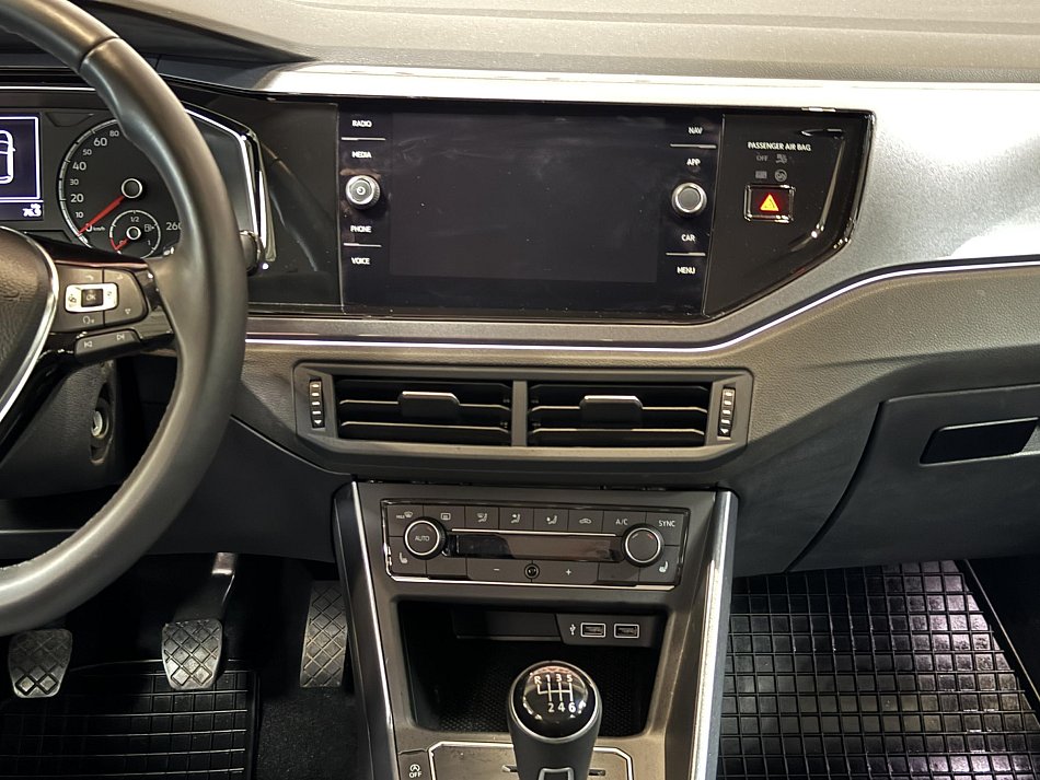 Volkswagen Polo 1.0TSi 
