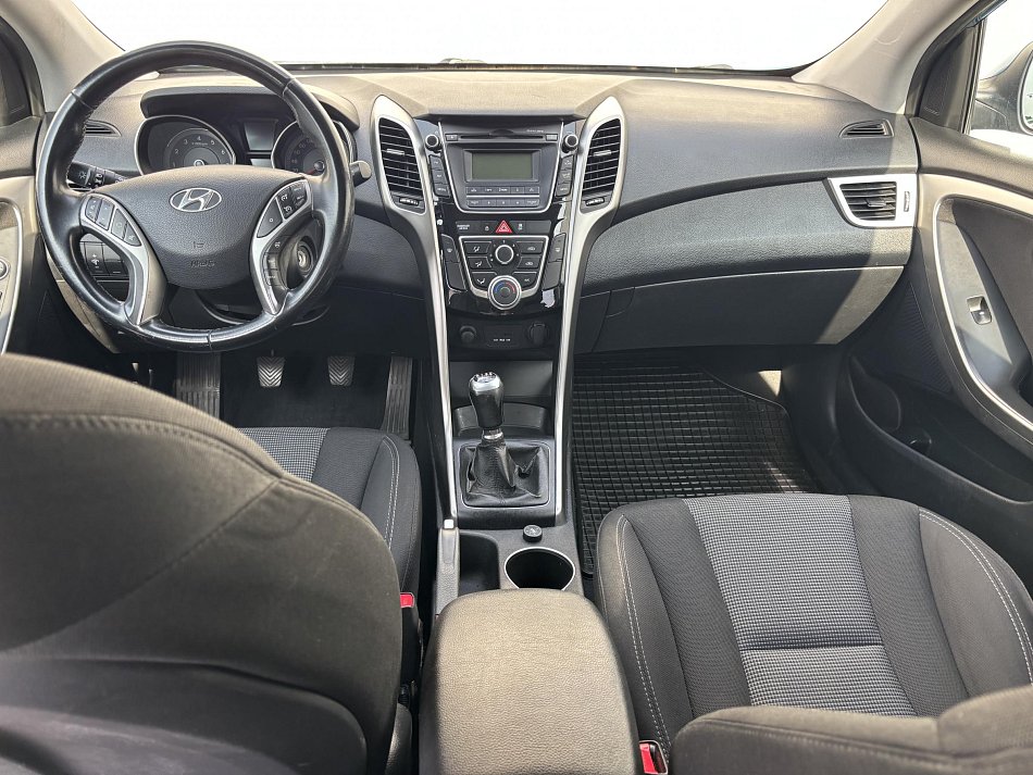 Hyundai I30 1.6i 
