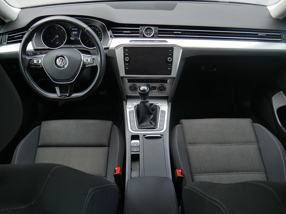 Volkswagen Passat 1.6 TDi Comfortline