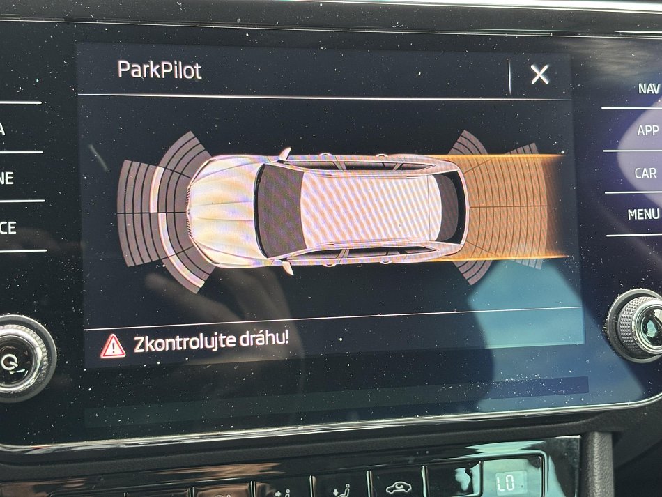Škoda Superb III 1.6 TDi Ambition