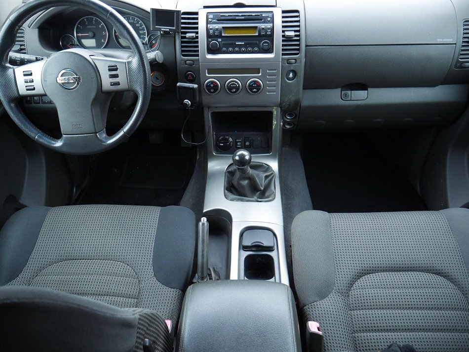 Nissan Pathfinder 2.5dCi  4x4