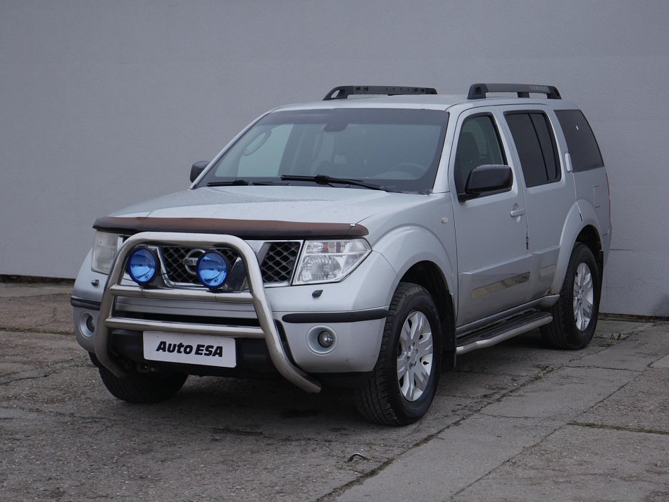 Nissan Pathfinder 2.5dCi  4x4