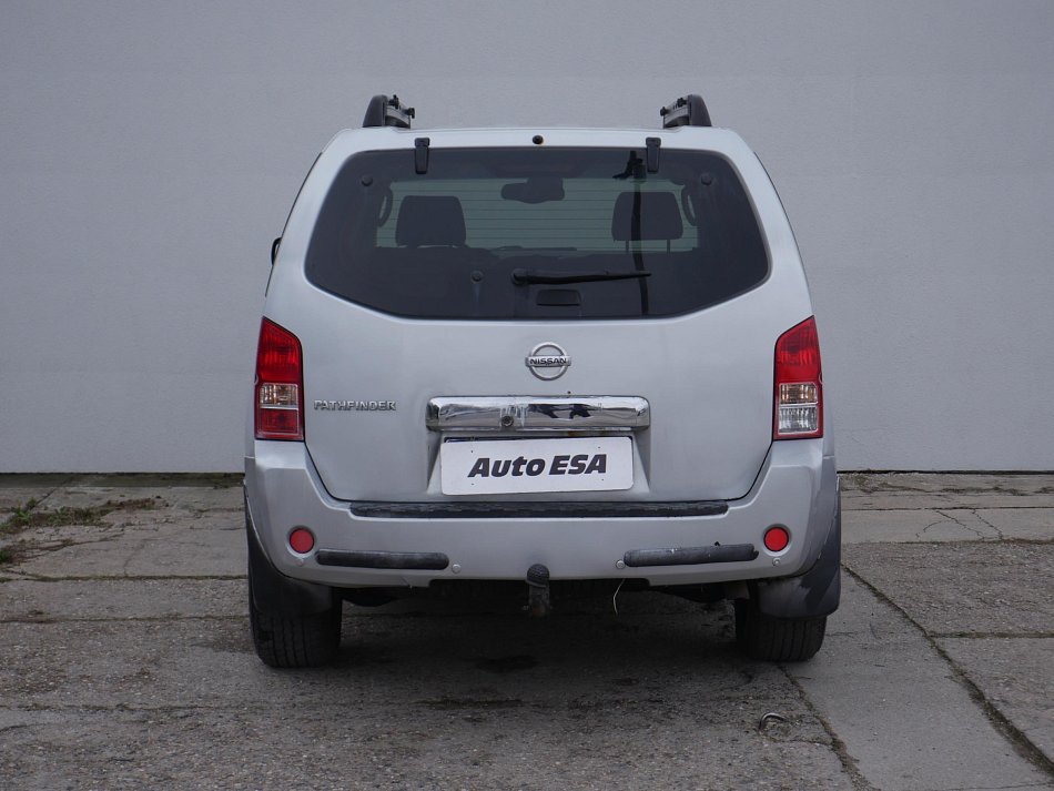 Nissan Pathfinder 2.5dCi  4x4