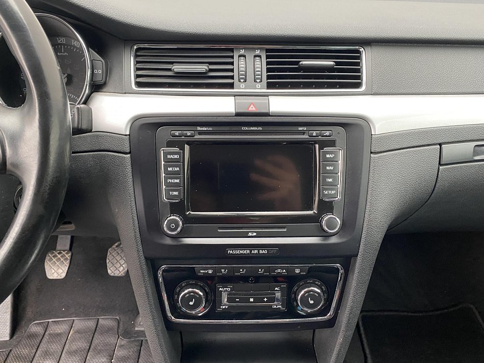 Škoda Superb II 2.0 TDi Elegance