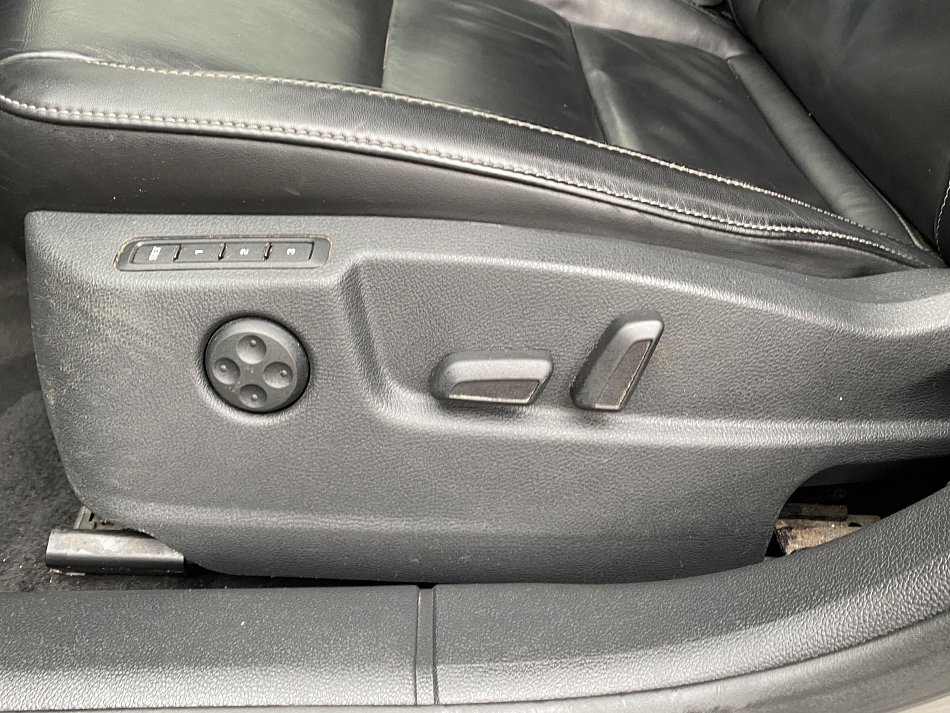 Škoda Superb II 2.0 TDi Elegance