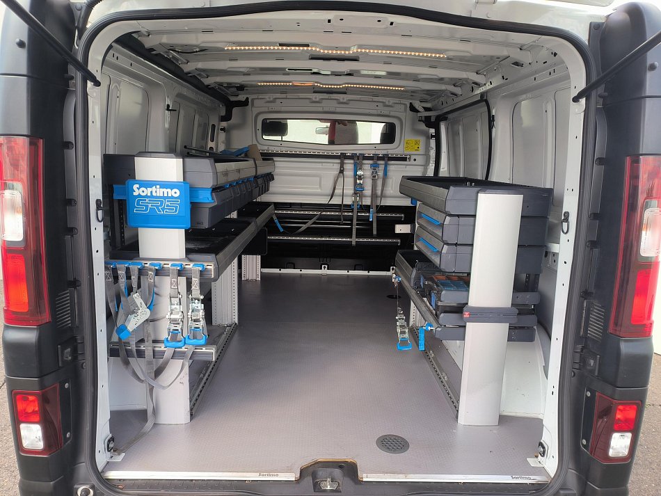 Renault Trafic 1.6dCi  SORTIMO