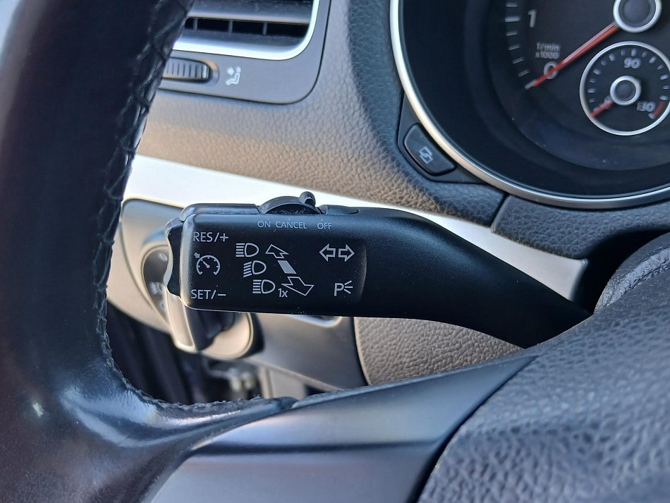 Volkswagen Golf 1.4 TSi 