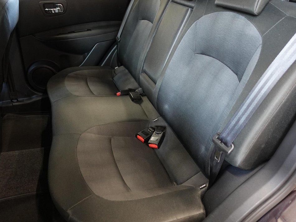 Nissan Qashqai 2.0i Acenta 4x4