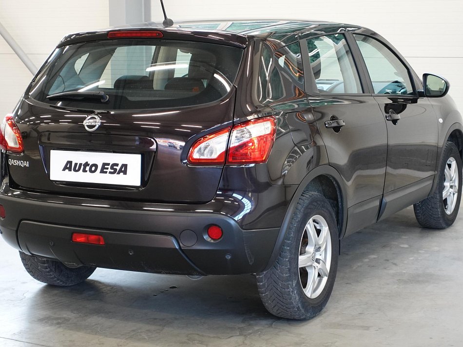 Nissan Qashqai 2.0i Acenta 4x4