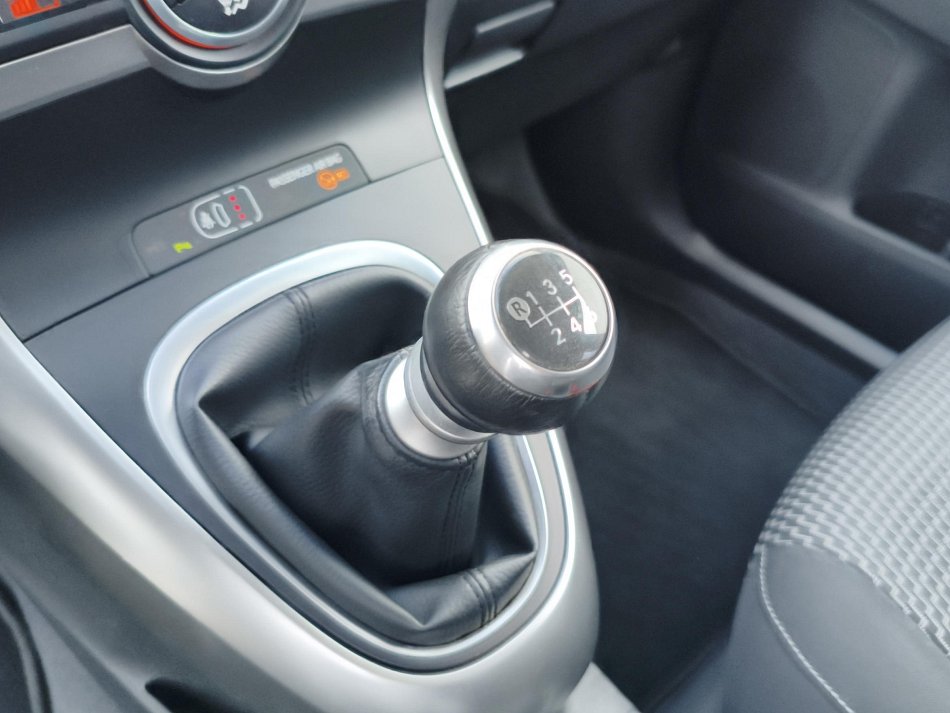 Toyota Verso 1.8 i 