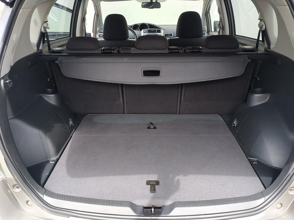 Toyota Verso 1.8 i 