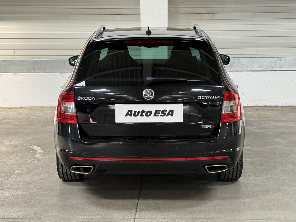 Škoda Octavia III 2.0 TDi RS