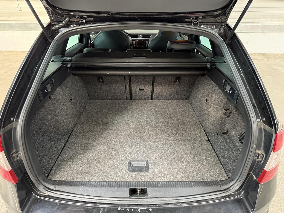 Škoda Octavia III 2.0 TDi RS