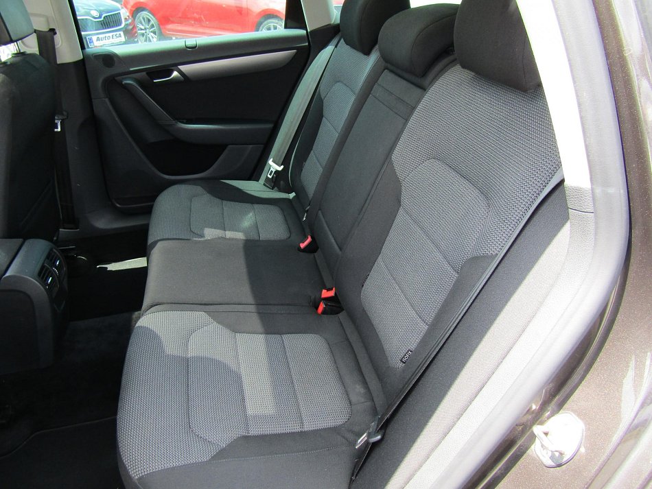 Volkswagen Passat 2.0TDi 