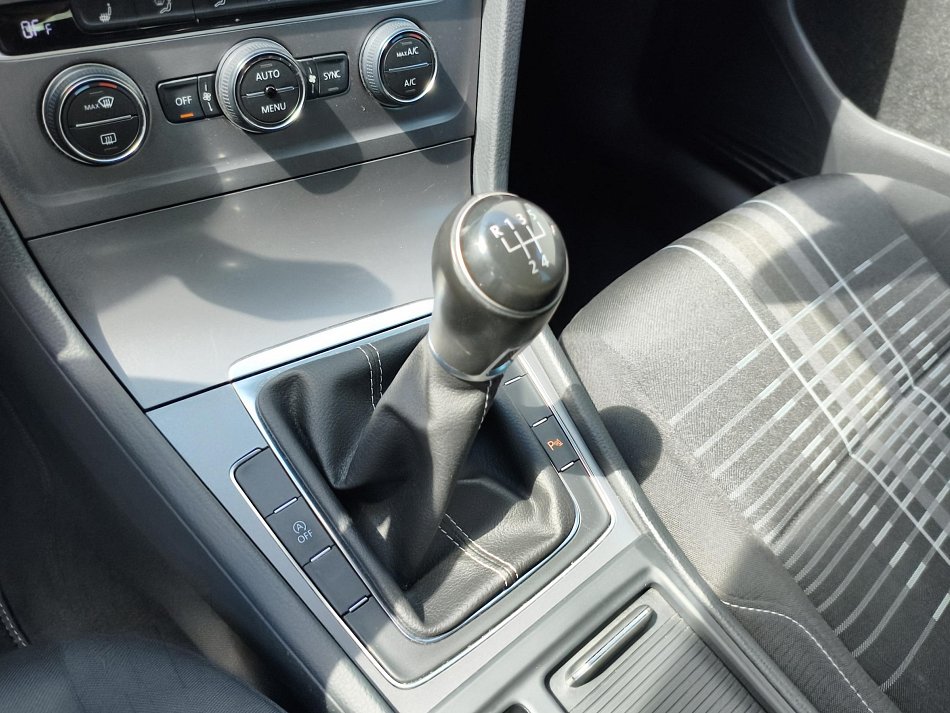 Volkswagen Golf 1.2 TSi Lounge