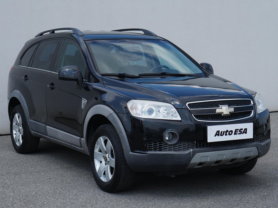 Chevrolet Captiva 2.4 i 