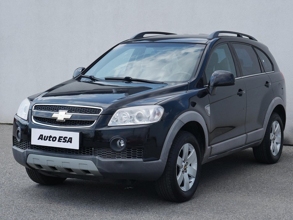 Chevrolet Captiva 2.4 i 