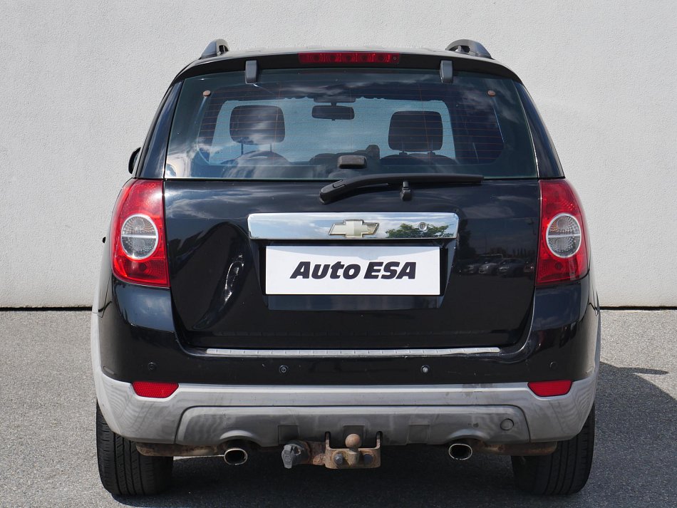 Chevrolet Captiva 2.4 i 