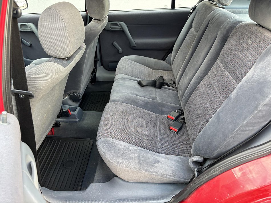 SsangYong Korando 2.0 e-Xdi Crystal