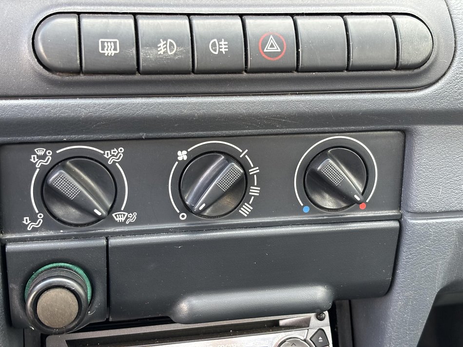 SsangYong Korando 2.0 e-Xdi Crystal