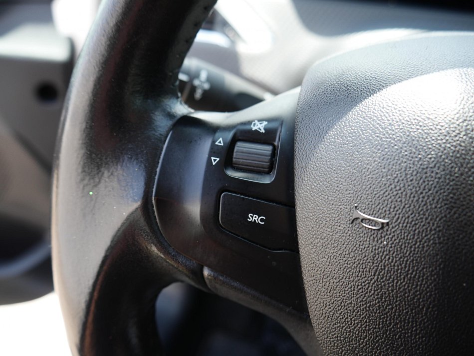 Peugeot 2008 1.6 HDi Active