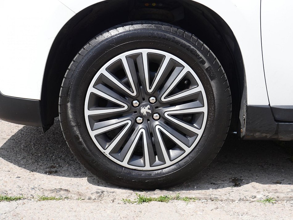 Peugeot 2008 1.6 HDi Active