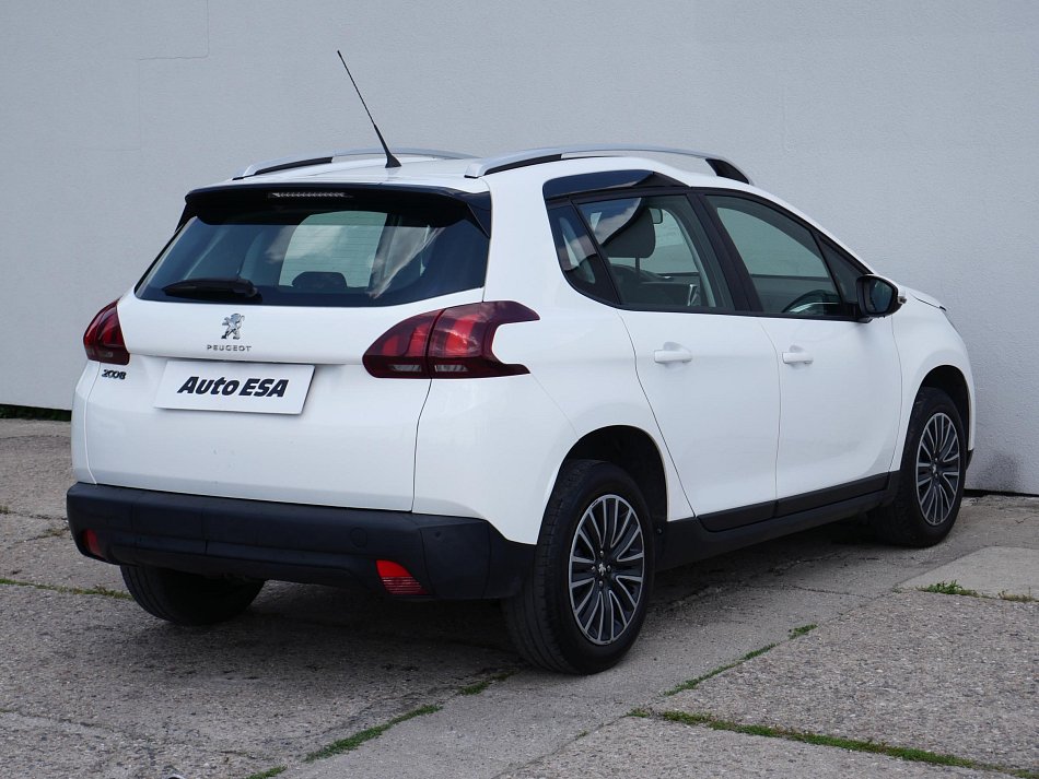 Peugeot 2008 1.6 HDi Active