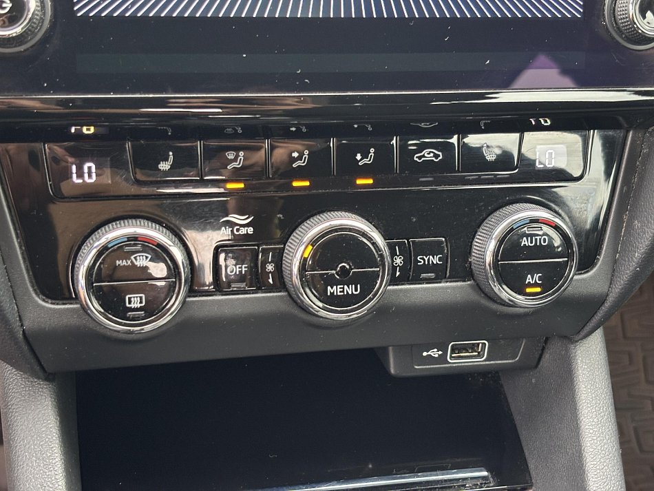 Škoda Octavia III 1.8 TSI 