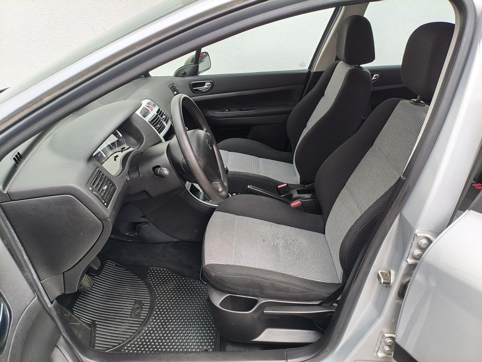 Peugeot 307 1.4i 