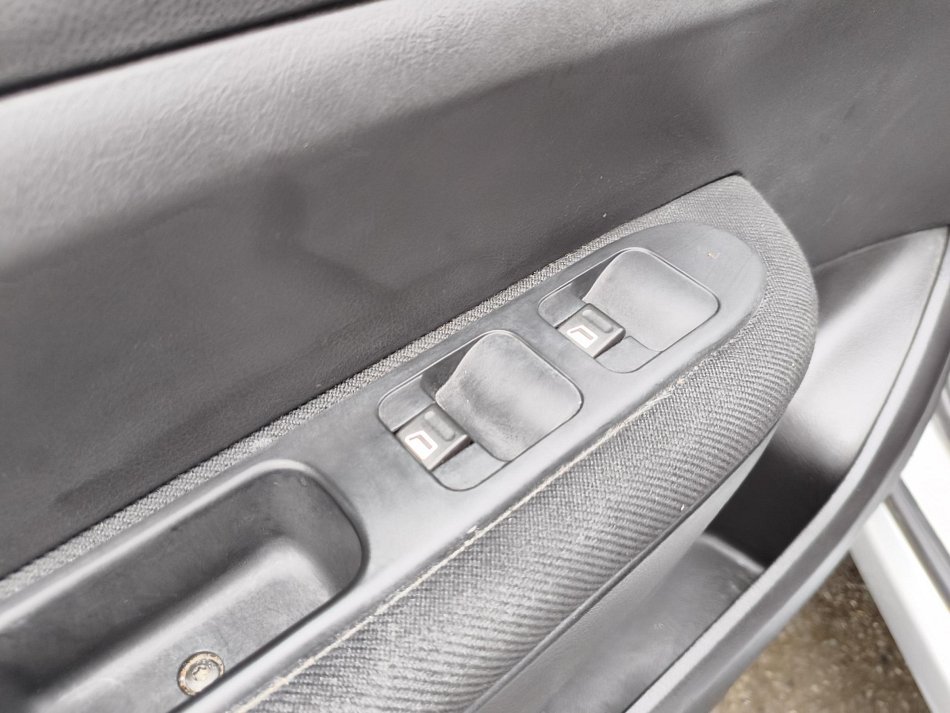 Peugeot 307 1.4i 