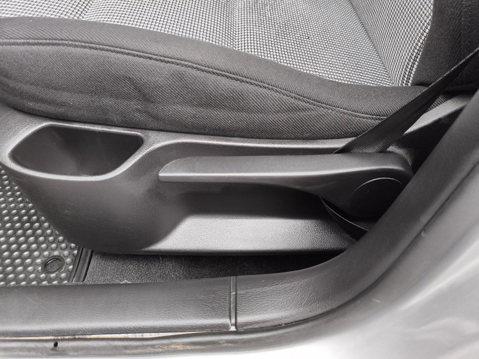Peugeot 307 1.4i 