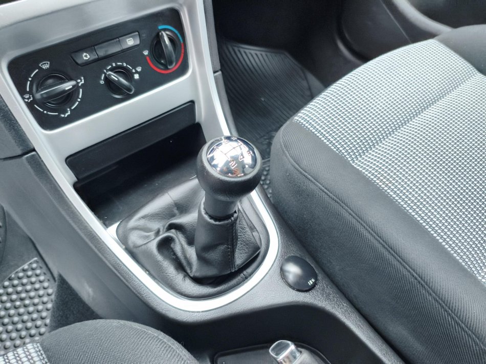 Peugeot 307 1.4i 