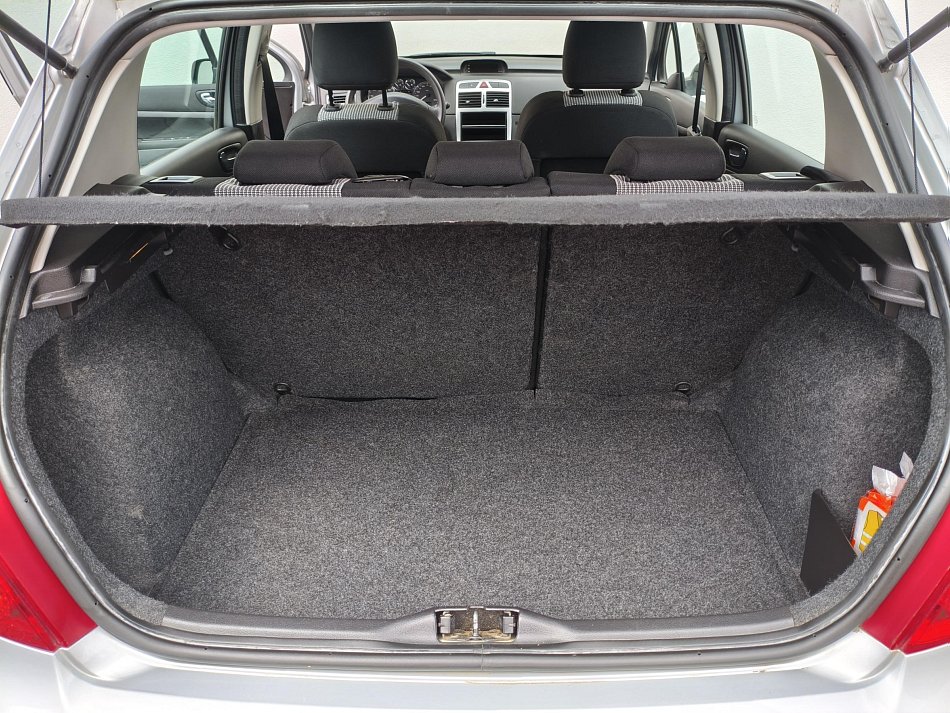 Peugeot 307 1.4i 