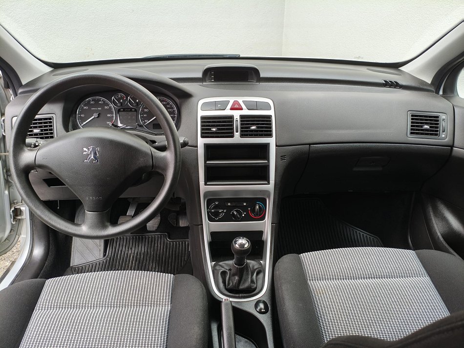Peugeot 307 1.4i 