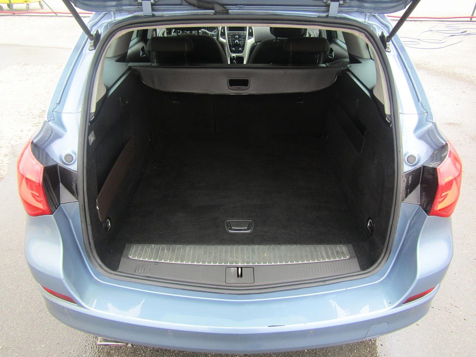 Opel Astra 1.4T  Sports Tourer