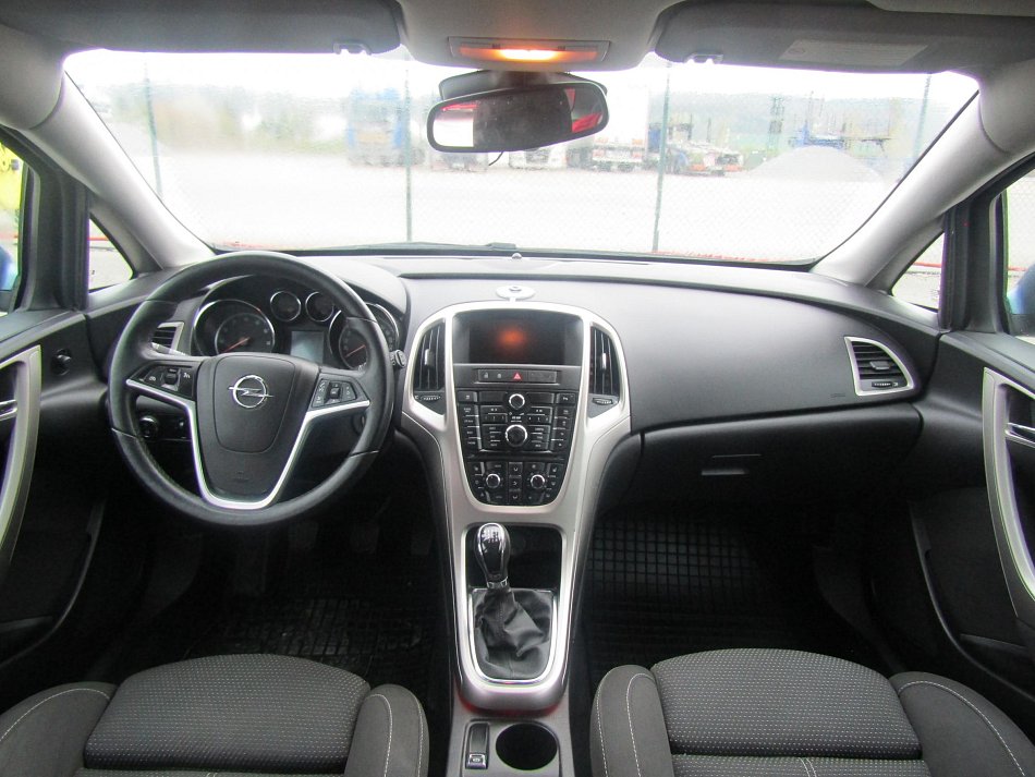 Opel Astra 1.4T  Sports Tourer