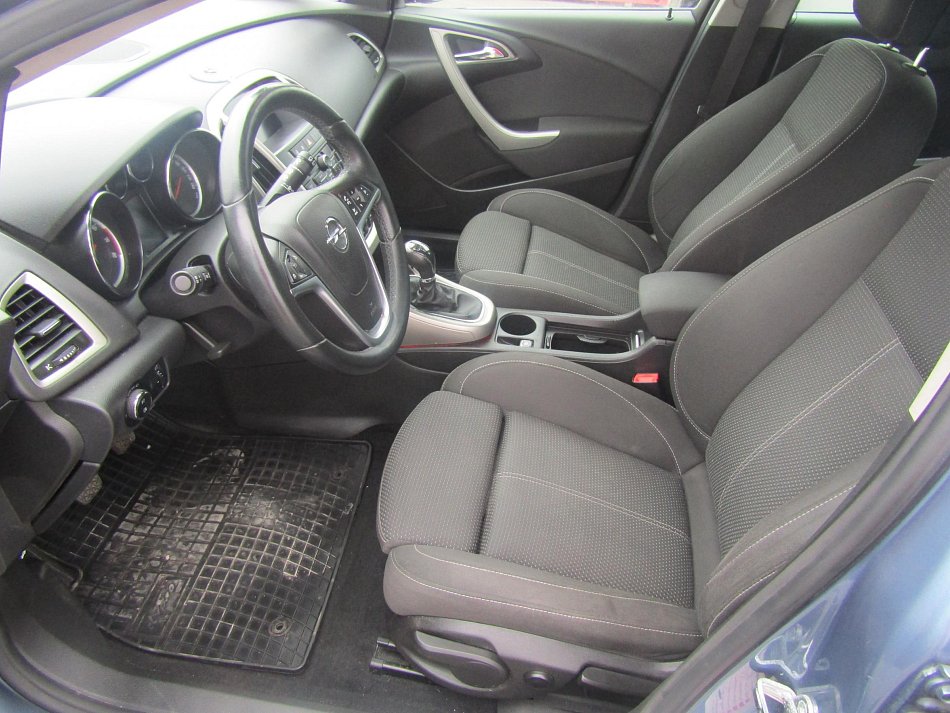 Opel Astra 1.4T  Sports Tourer