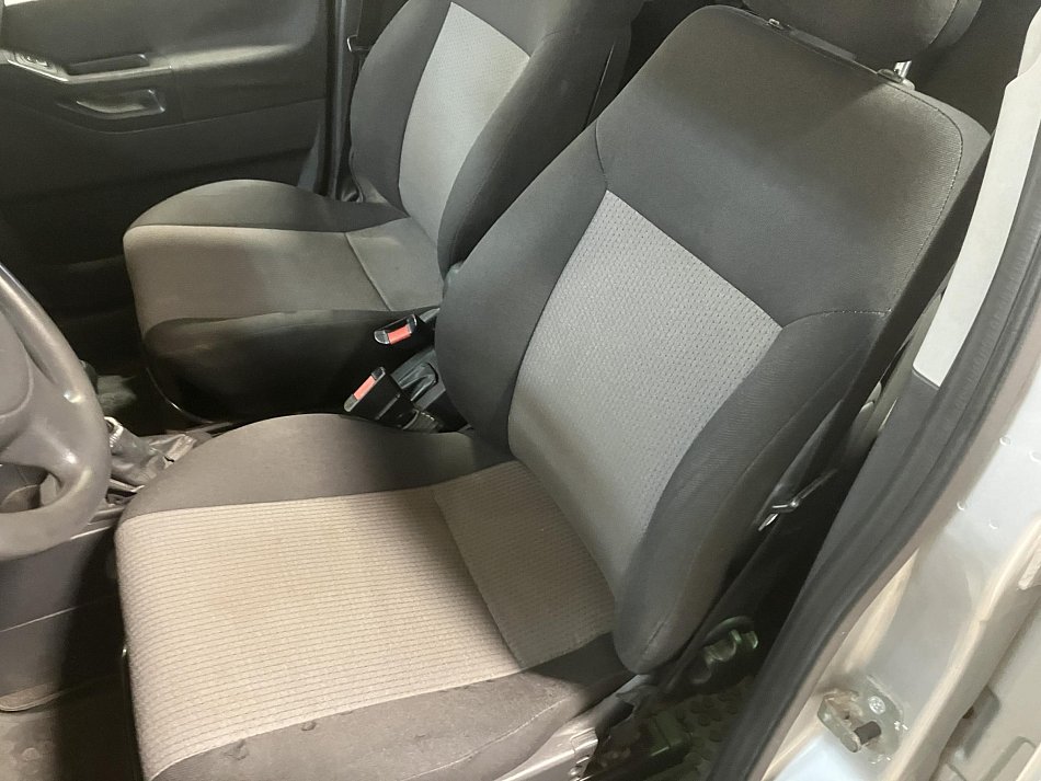 Opel Meriva 1.6i 