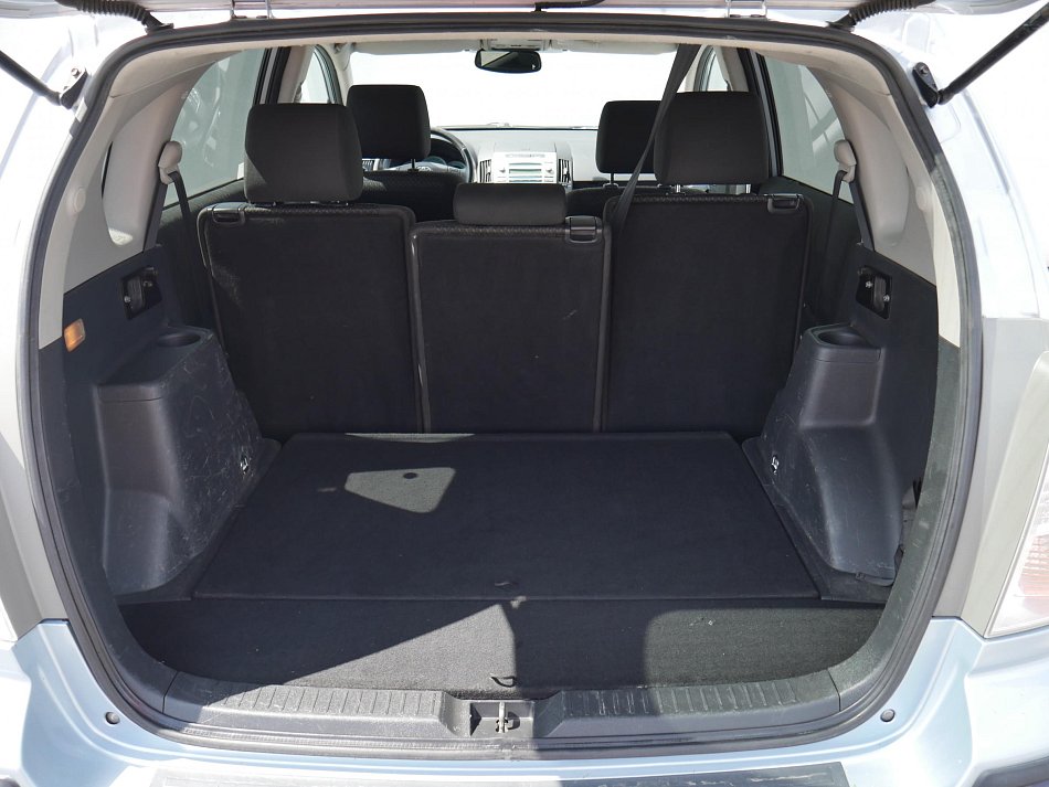 Toyota Corolla Verso 1.8VVT-i  LPG