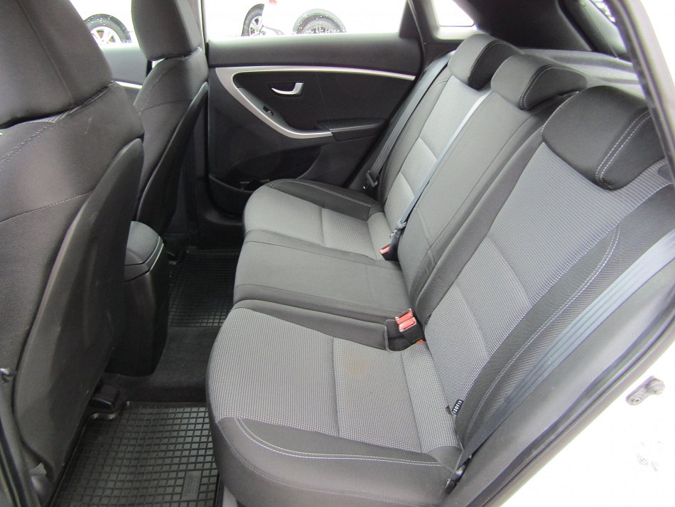Hyundai I30 1.4i 