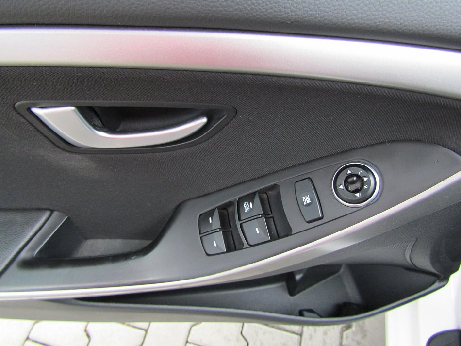 Hyundai I30 1.4i 
