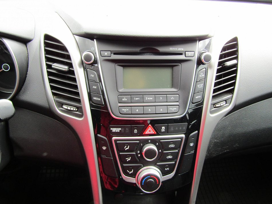 Hyundai I30 1.4i 