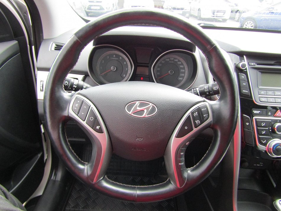 Hyundai I30 1.4i 